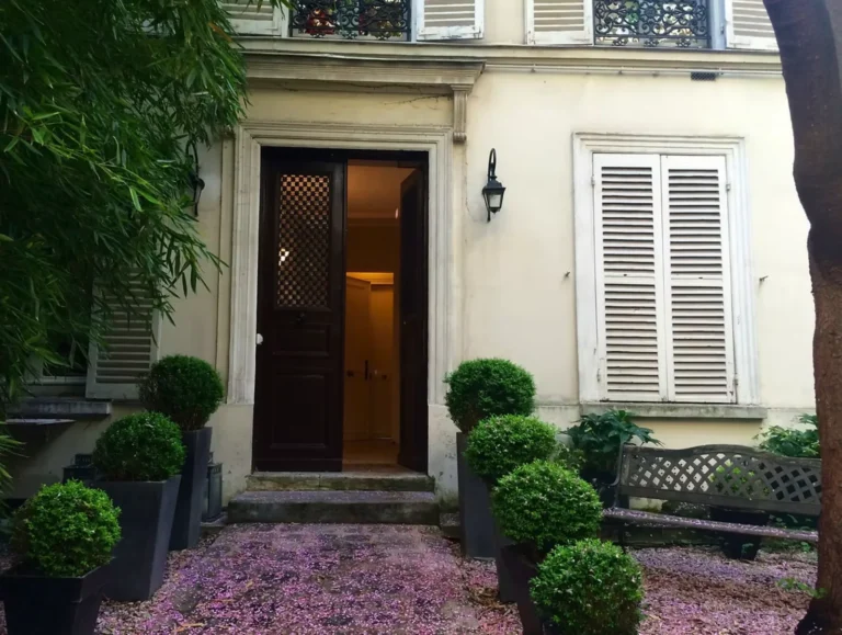 Jardin paysager privatif du Jardin des Bauches Paris 16e